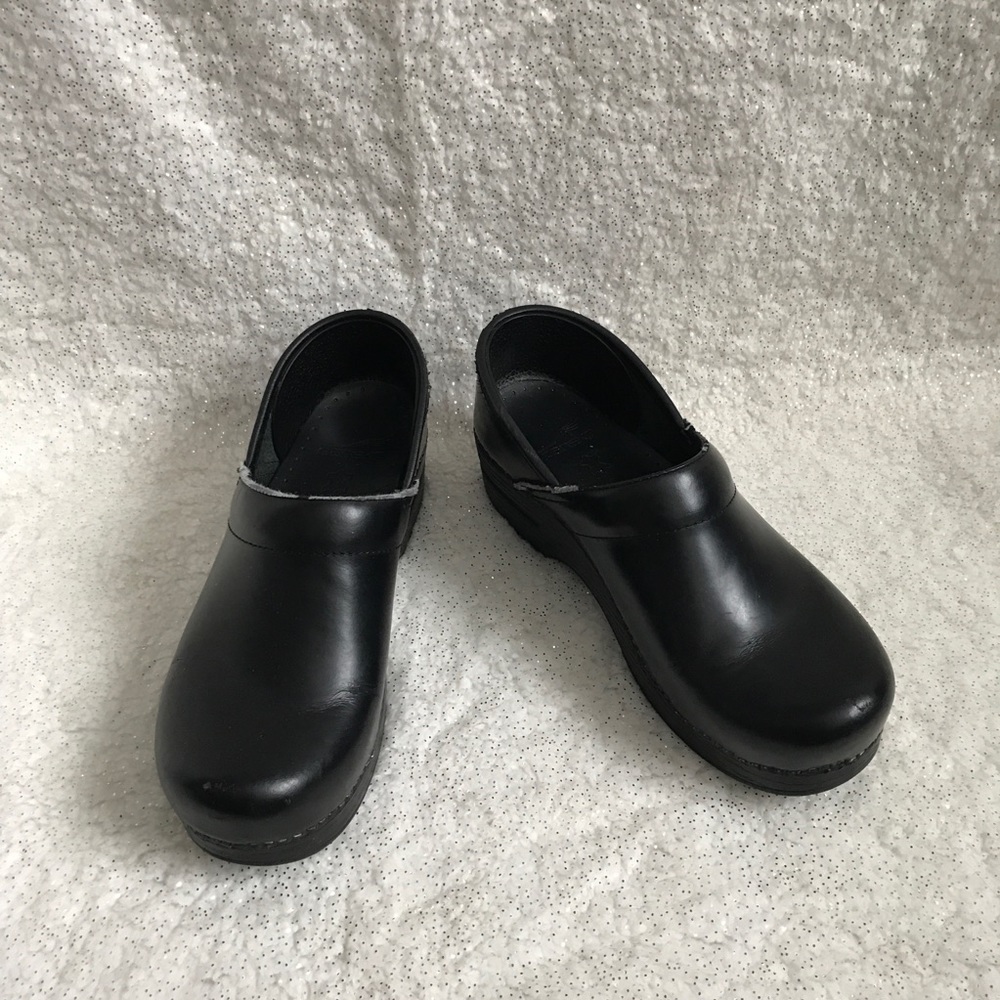 Black Size 38 Dansko Clogs